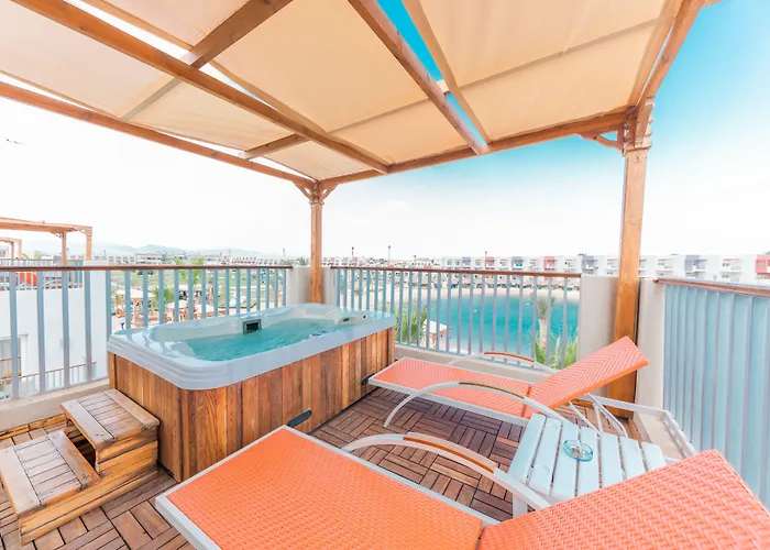 Resort Sunrise Crystal Bay -grand Select (adults Only)