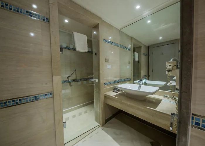 Sunrise Crystal Bay -grand Select (adults Only) Resort Hurghada
