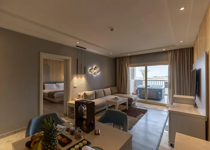 Resort Sunrise Crystal Bay -grand Select (adults Only)