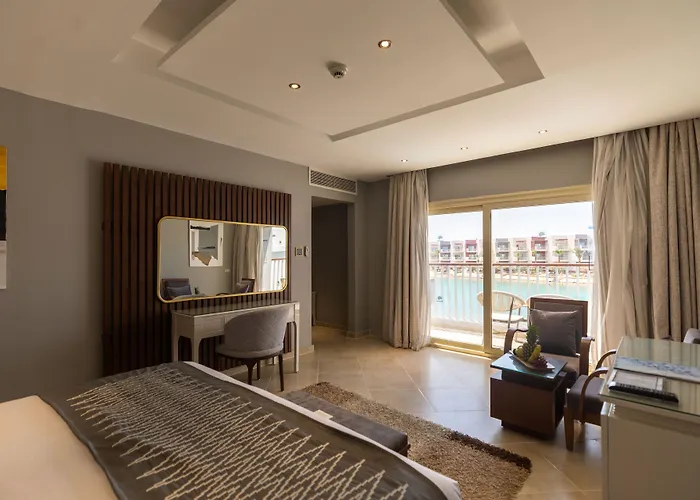 Sunrise Crystal Bay -grand Select (adults Only) Resort Hurghada